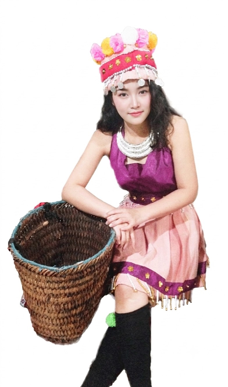 ชุดชาวเขาหญิงเซ็กซีปีนี้-1